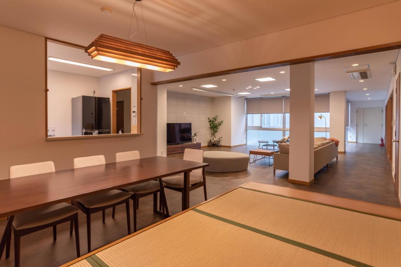 Bijou Suites Ai Premium Osaka Bagian luar foto